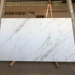 Lâmina Ultracompacto Calacatta Statuário