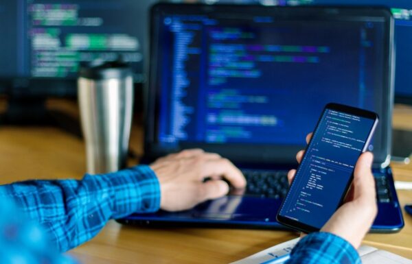 PROGRAMADOR FULL WEB+MOBILE