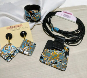 COLAR VENUS