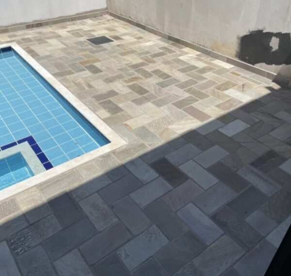 Revestimento Mosaico Filete de Pedra São Tomé Branca 5cm - Imagem 17