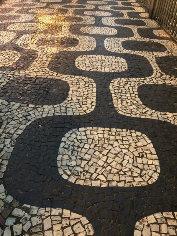 Calçada Portuguesa Preta