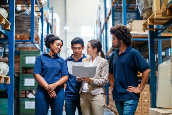 TÉCNICAS DE ADMINISTRAÇÃO COM LOGÍSTICA